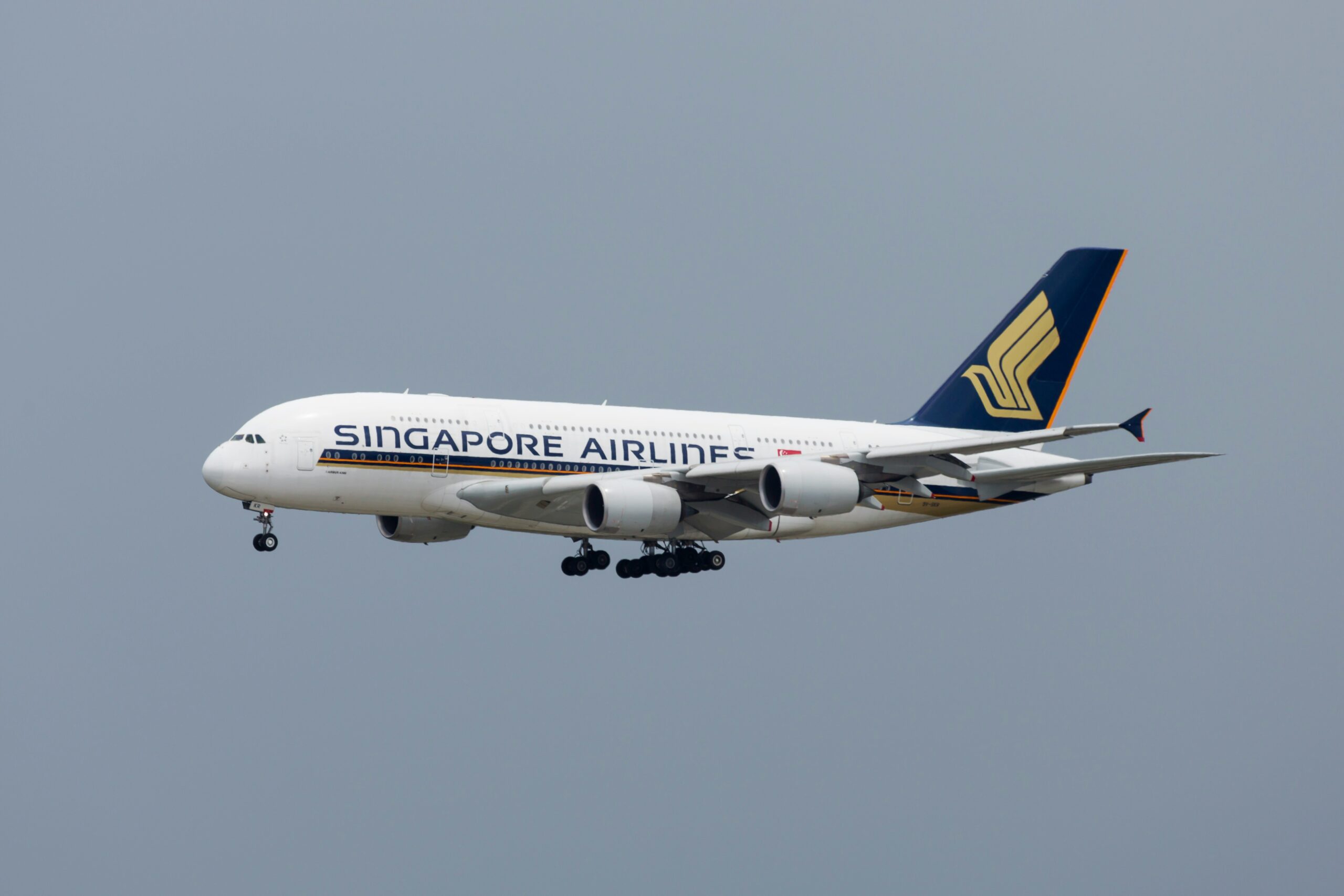 Airbus A380 on approach to landing