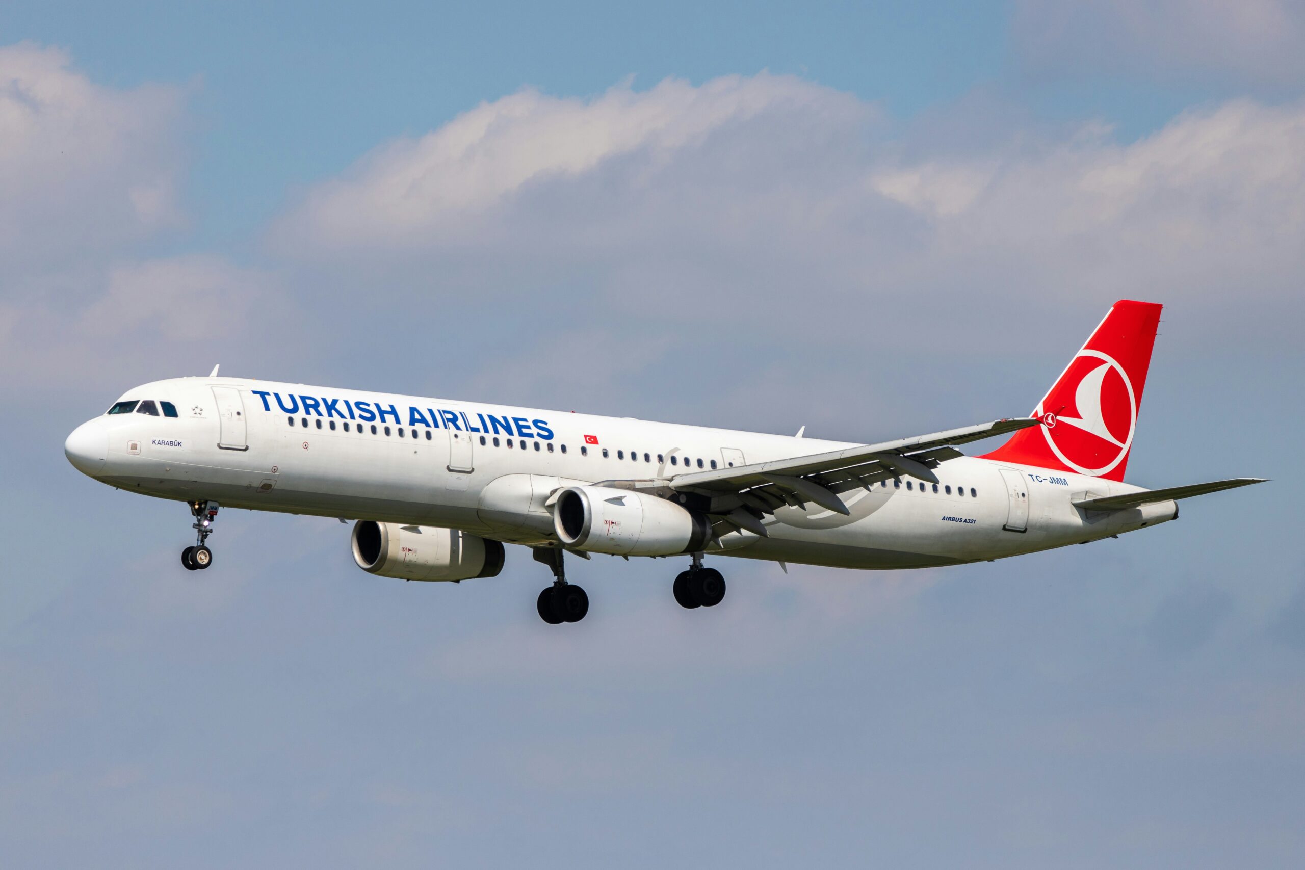 Turkish Airlines Boeing 777 at Istanbul Airport
